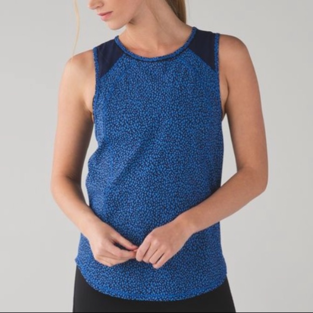 Lululemon Sculpt Tank in Miss Mosaic Hero Blue